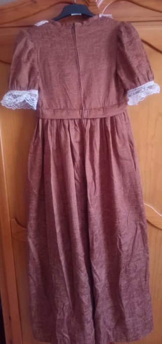 Vestido Medieval con Diadema