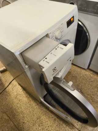 Secadora Electrolux 8kg Bomba de Calor Clase A++