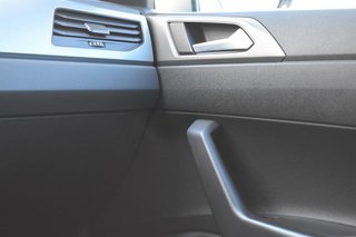 Volkswagen Polo 1.0 DSG ADVANCED
