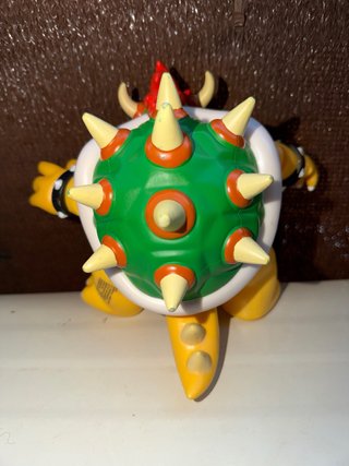Figura de Bowser (Super Mario)