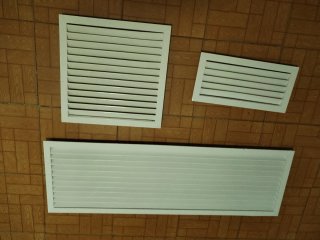 Rejillas de ventilación blancas