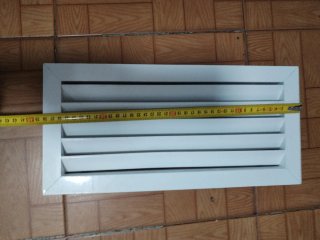 Rejillas de ventilación blancas