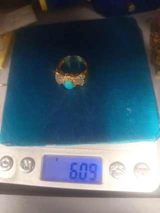 Anillo de Oro 18kt con Piedra Turquesa