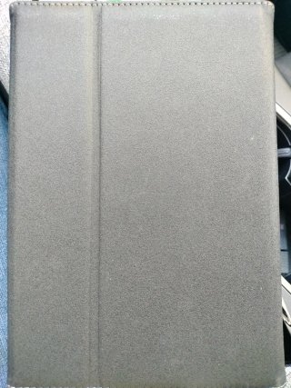 Apple iPad mini 4 128GB con funda