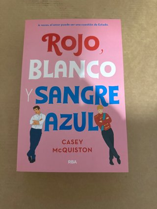 Rojo, blanco y sangre azul