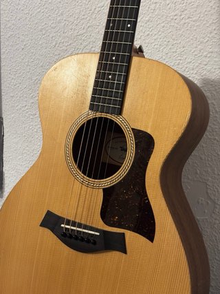 Guitarra Taylor Academy 12e