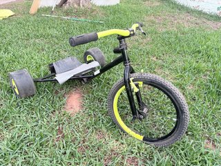 Drift Trike Negro y Amarillo