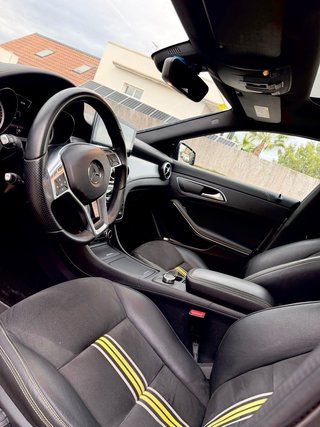 Mercedes-Benz Clase CLA 2015