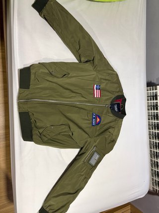 Bomber Pull & Bear Verde Militar