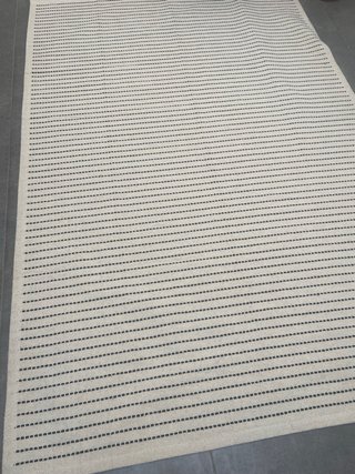Alfombra Ikea STARREKLINTE beige/negro