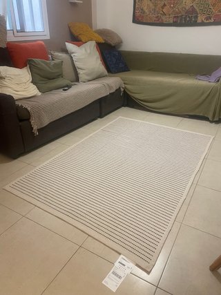 Alfombra Ikea STARREKLINTE beige/negro