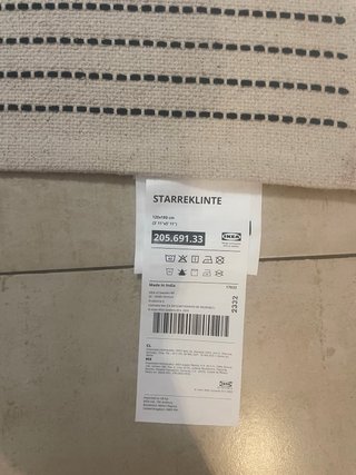 Alfombra Ikea STARREKLINTE beige/negro