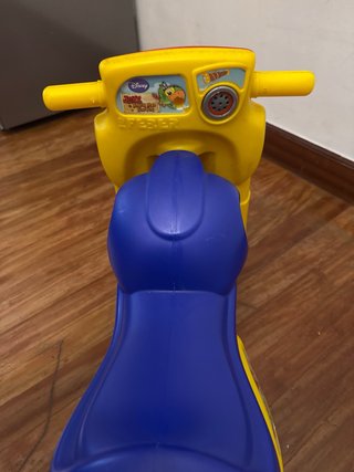 Moto de juguete para niños