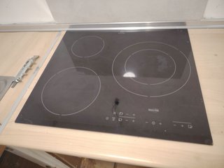 Cocina y horno ya desmontados