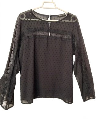 Blusa de encaje semitransparente negra Zara XL