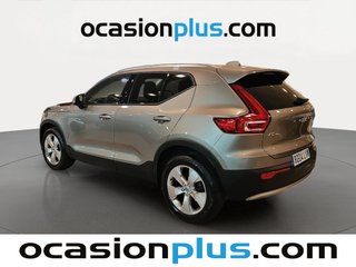 Volvo XC40 T2 Core Auto 95 kW (129 CV)