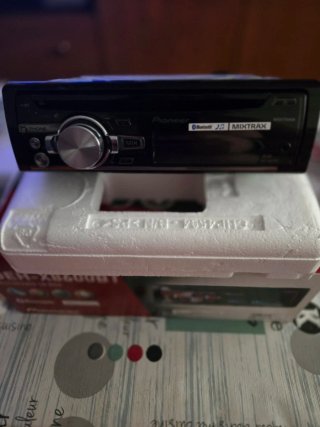 Pioneer DEH-X8600BT Autorradio CD RDS