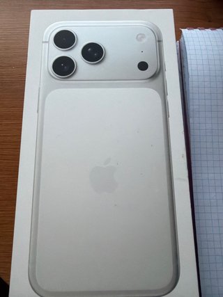 iPhone 17 Pro Max Blanco