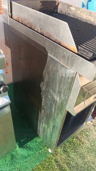 Barbacoa de gas de piedra
