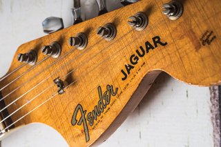 #45#Decal Fender Jaguar 1966