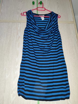 Camiseta tirantes rayas azul y negro