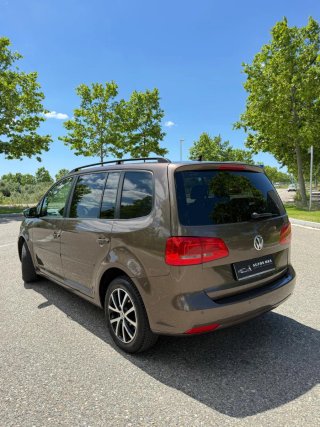 Volkswagen Touran 2011