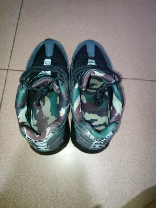Nike Air Max 95 Negro y Azul