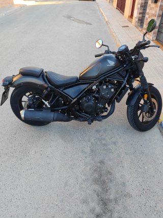 Honda CMX500 Rebel 500 ABS 2021 · A2 · 18.600 km