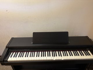 Piano Eléctrico Roland HP 1700L