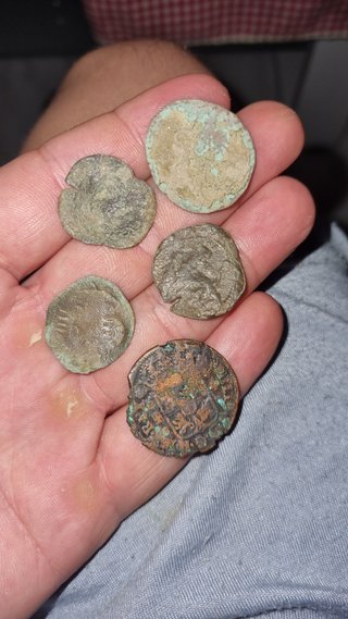 Lote monedas antiguas variadas