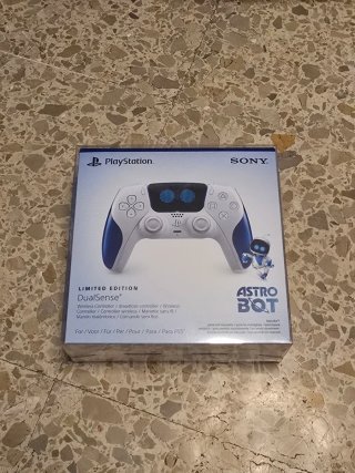 Mando DualSense PS5 Astro Bot Edición Limitada
