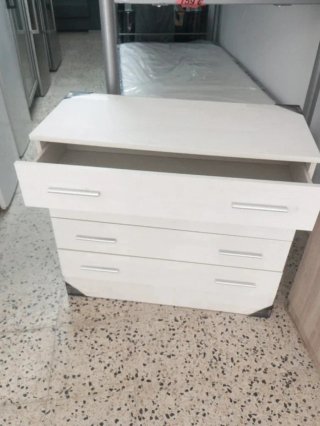 CÓMODA CÓMODA CÓMODA CÓMODA COMODA