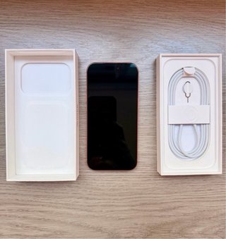 iPhone 17 Pro Coral