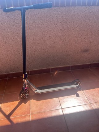 Patinete Freestyle con Acabado Metalizado