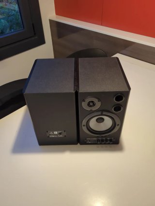 Behringer MS40 Altavoces Activos 40W