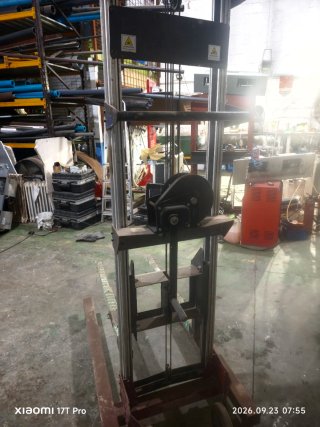 2 Apiladores Manuales