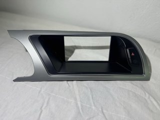 Marco Embellecedor Pantalla Audi A5 2009
