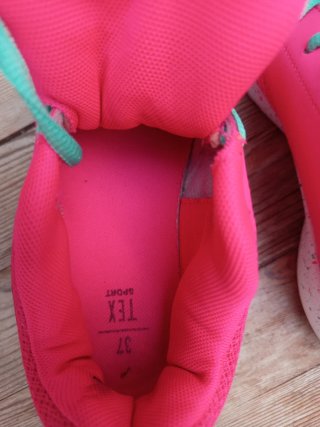 Zapatillas Deportivas Rosa y Turquesa