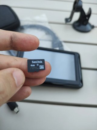 GPS Garmin nüvi 1390 + Pack Accesorios Completo