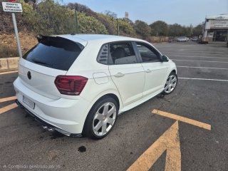 Volkswagen Polo 1.0 tsi