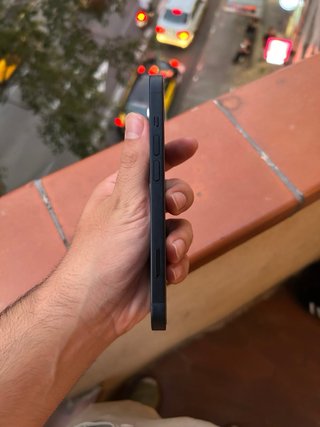 iPhone 14 Midnight 128GB