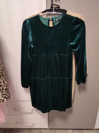 Lote de vestidos de fiesta de niña