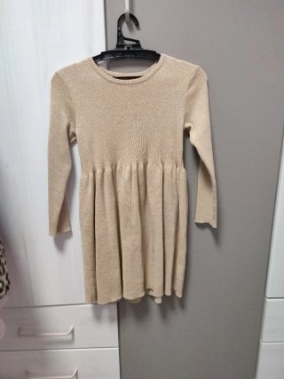 Lote de vestidos de fiesta de niña