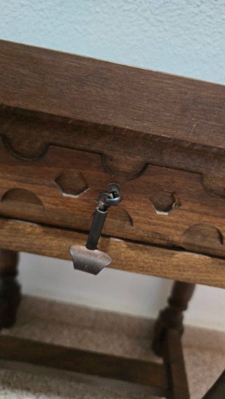 Mesita de Noche de Madera