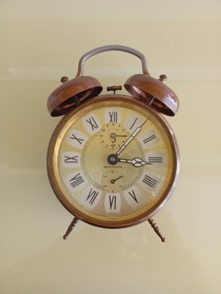 Reloj despertador vintage Repetition