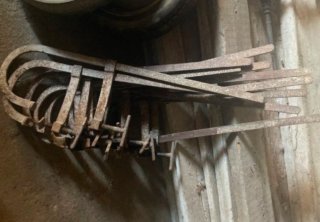 Sargentos de obra construcción