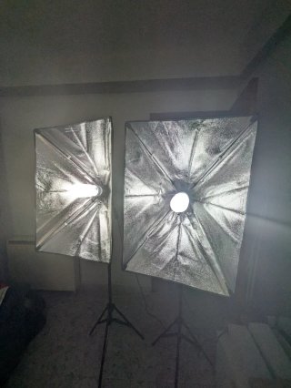2 Focos Estudio PowerExtra Con Trípode Y Softbox.