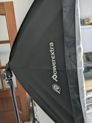 2 Focos Estudio PowerExtra Con Trípode Y Softbox.