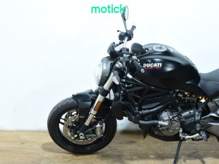 DUCATI MONSTER 821
