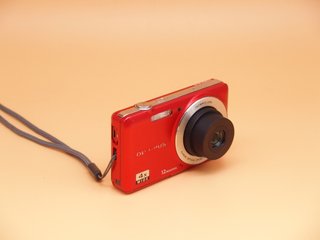 Cámara Olympus VG-110 Roja